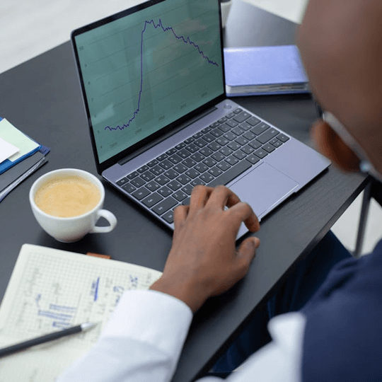 Arbitrox - Team von Kryptowährungsexperten